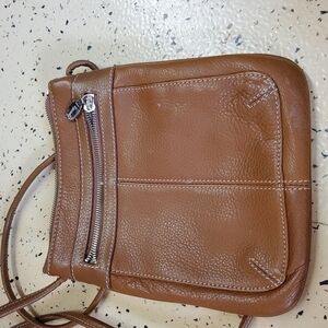 Tignanello leather crossbody purse EUC